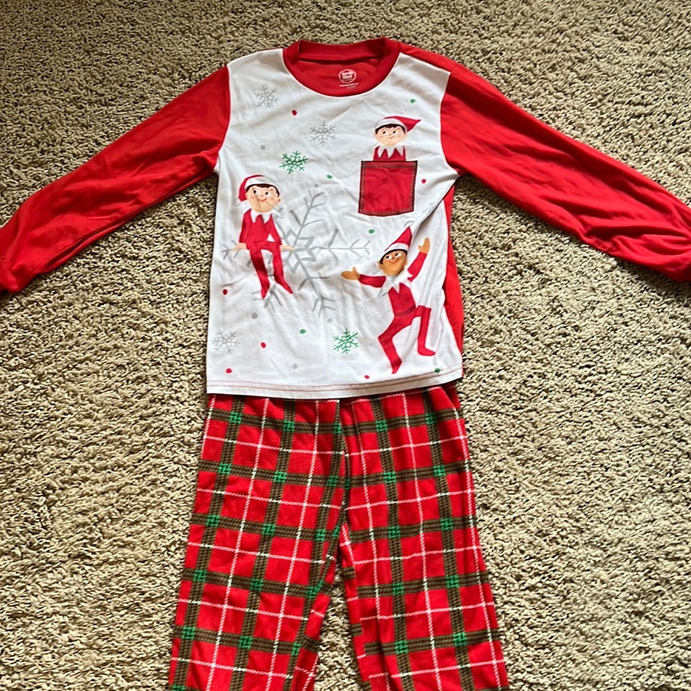 Elf on the Shelf fleece pajamas